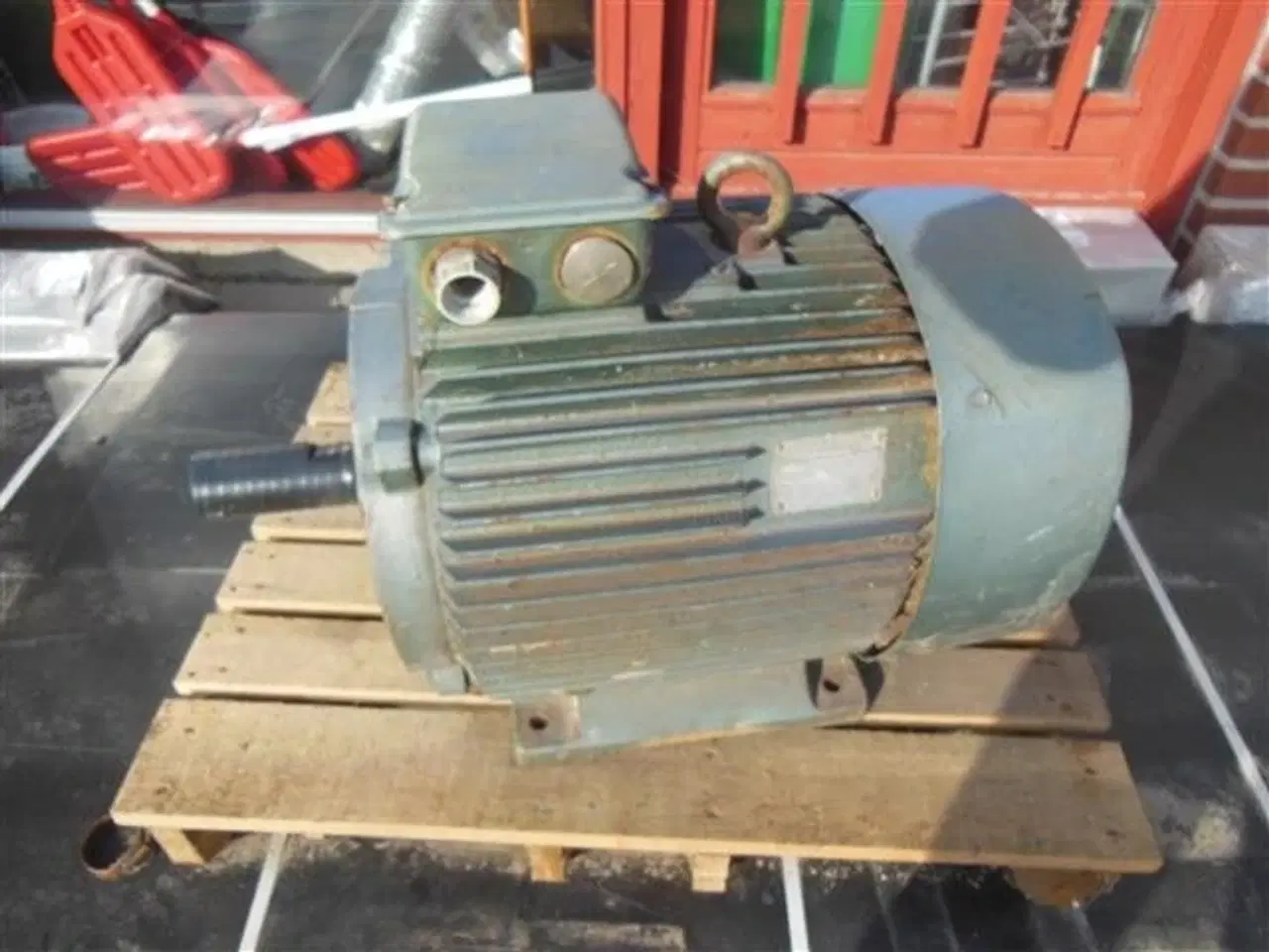 Billede 1 - - - - 30 hk 2900o/m fodmotor