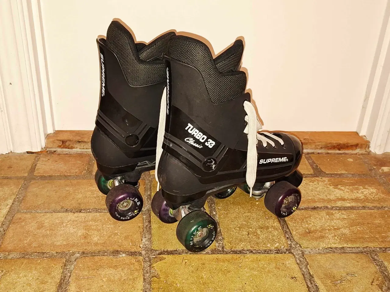 Billede 2 - Supreme Turbo33 rulleskøjter 