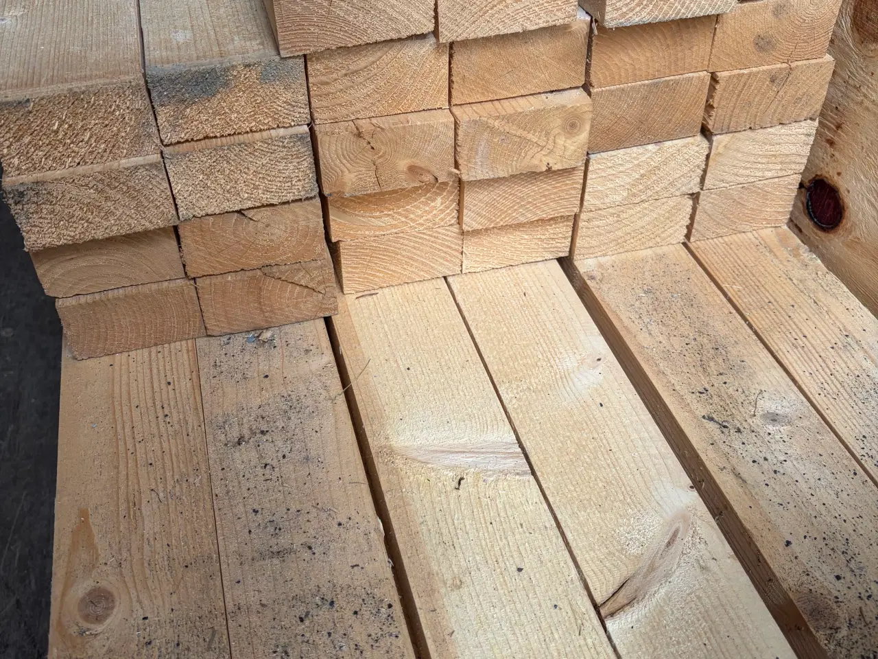 Billede 2 - Lægter træ