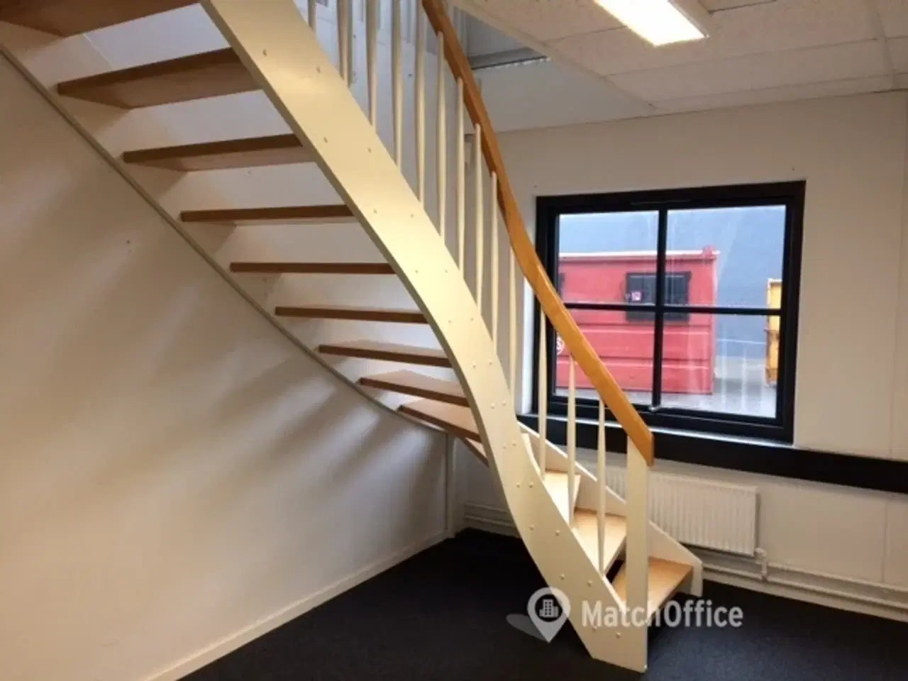 Billede 2 - 1503-4: Stensmosevej 24A, st. + 1. sal - 319 m2