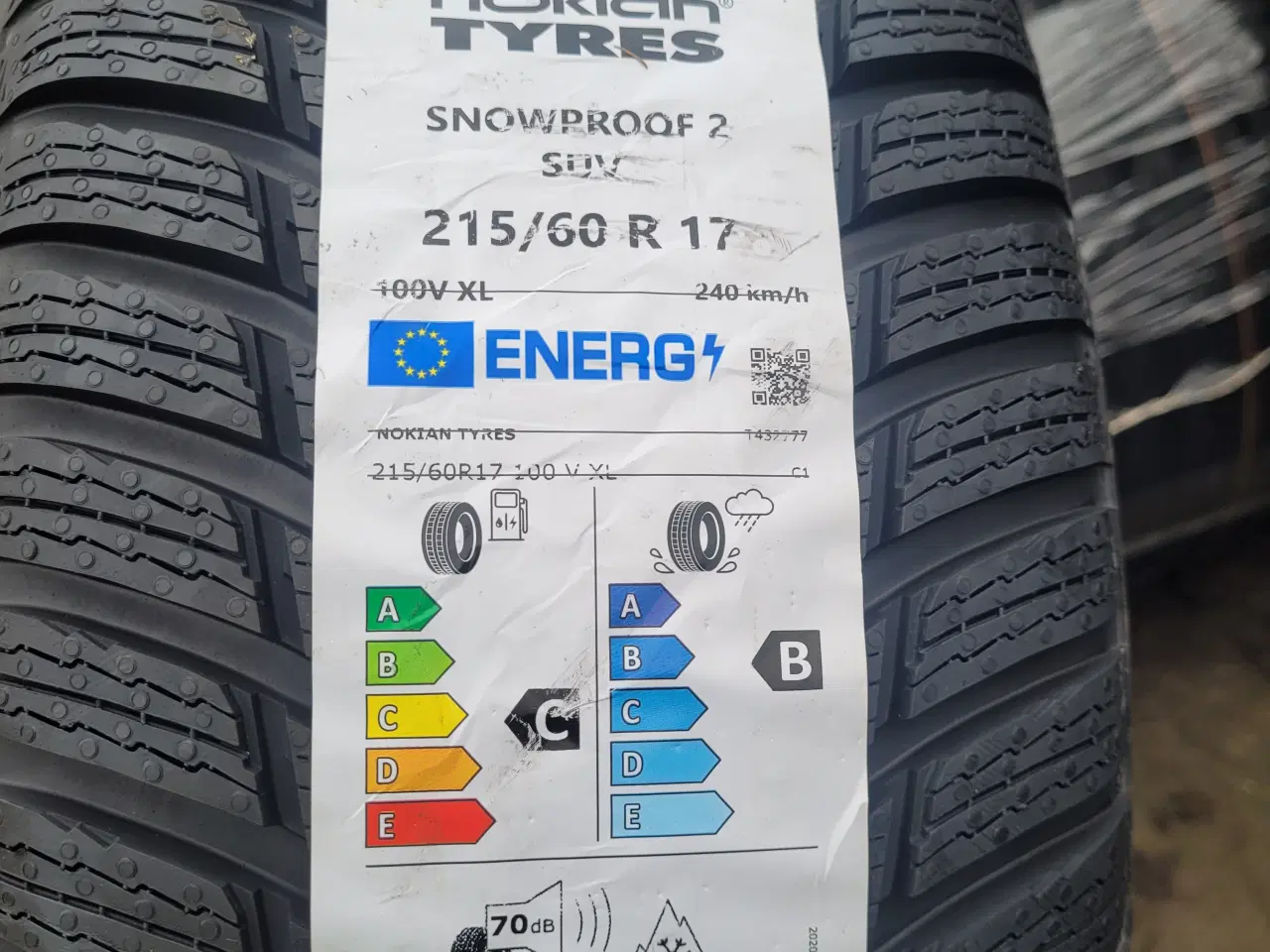 Billede 2 -  215/60R17. Vinterdæk 