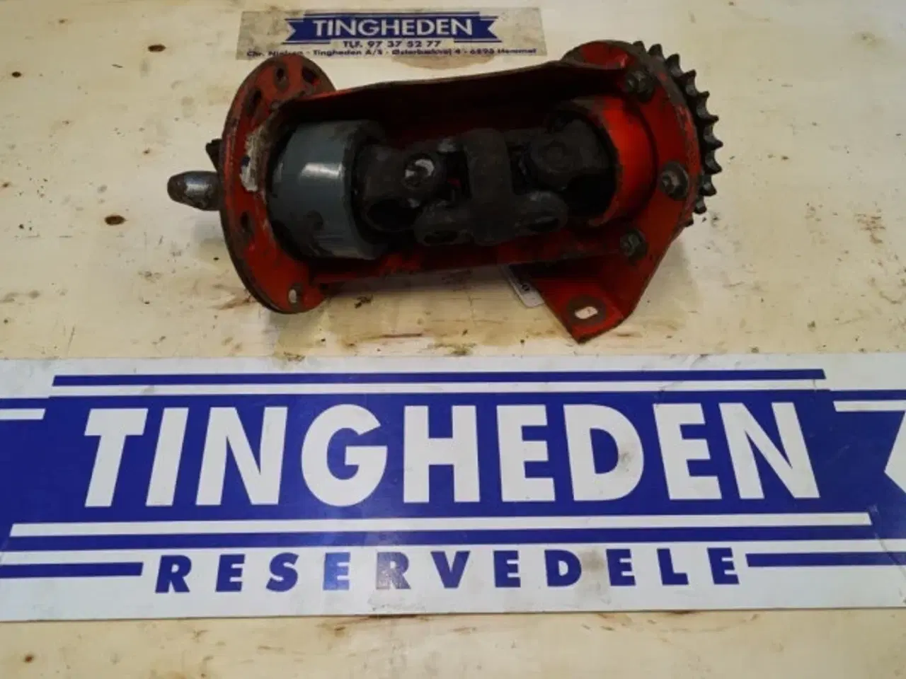 Billede 9 - Massey Ferguson 40 PTO Tømmerør 45623000