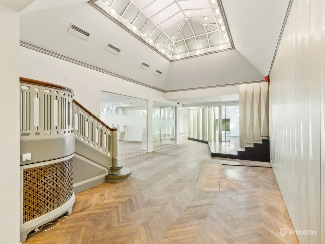 Billede 3 - 779 m² LEJEMÅL & 50 m² tagterrasse. Eksklusivt lejemål med udsigt over byens tage