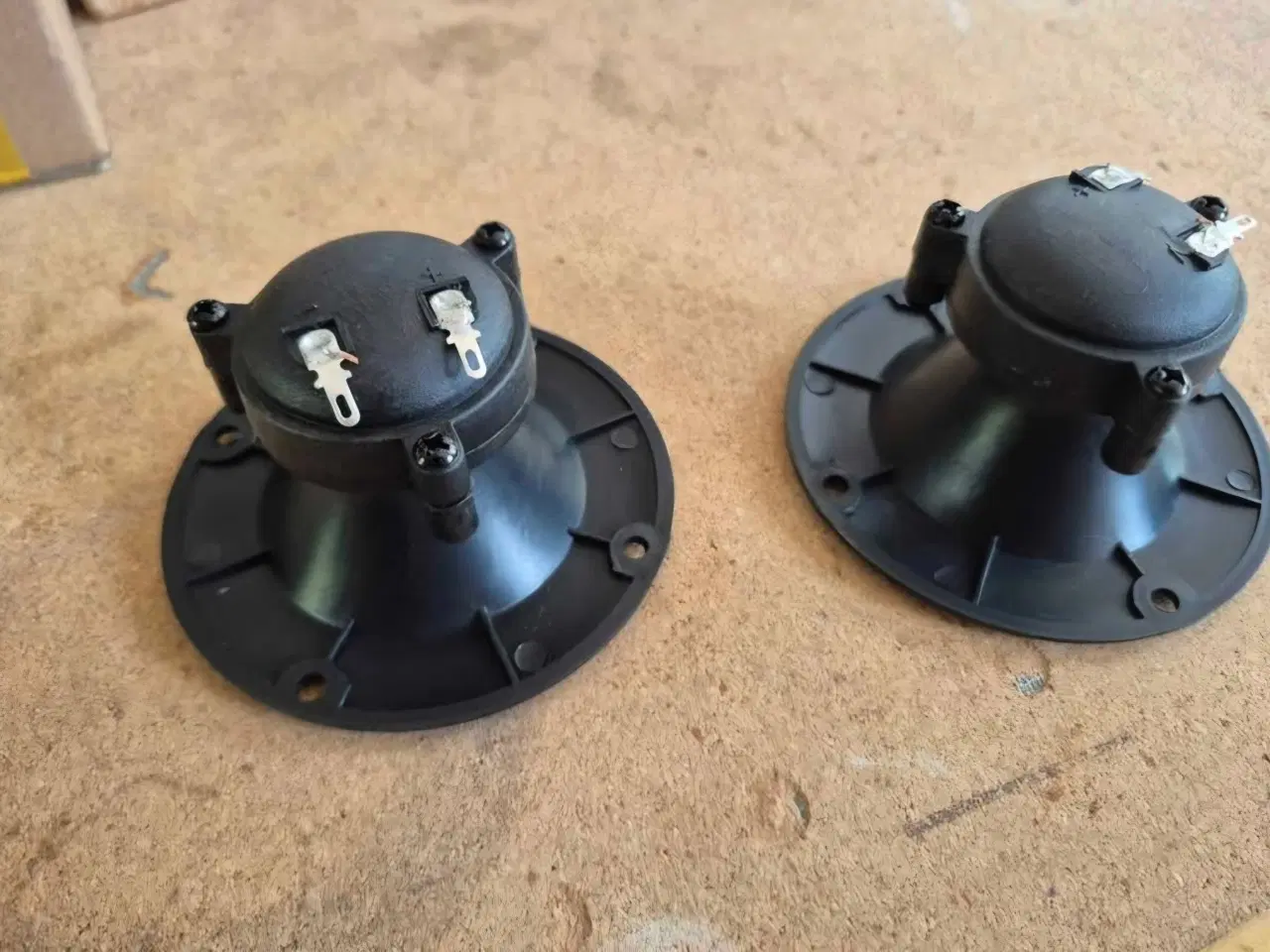 Billede 2 - Sæt med 2 Piezohorn