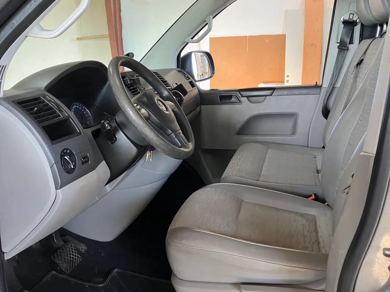 Billede 3 - VW Transporter tdi 140 5d dsg 7 gear aircon, 