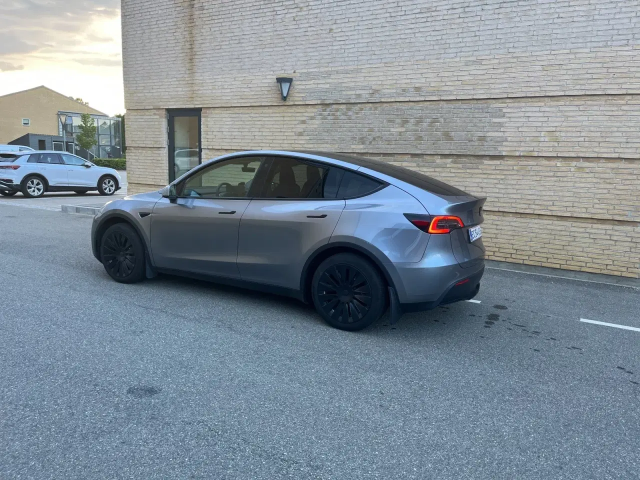Billede 5 - Tesla Model Y  Long Range RWD