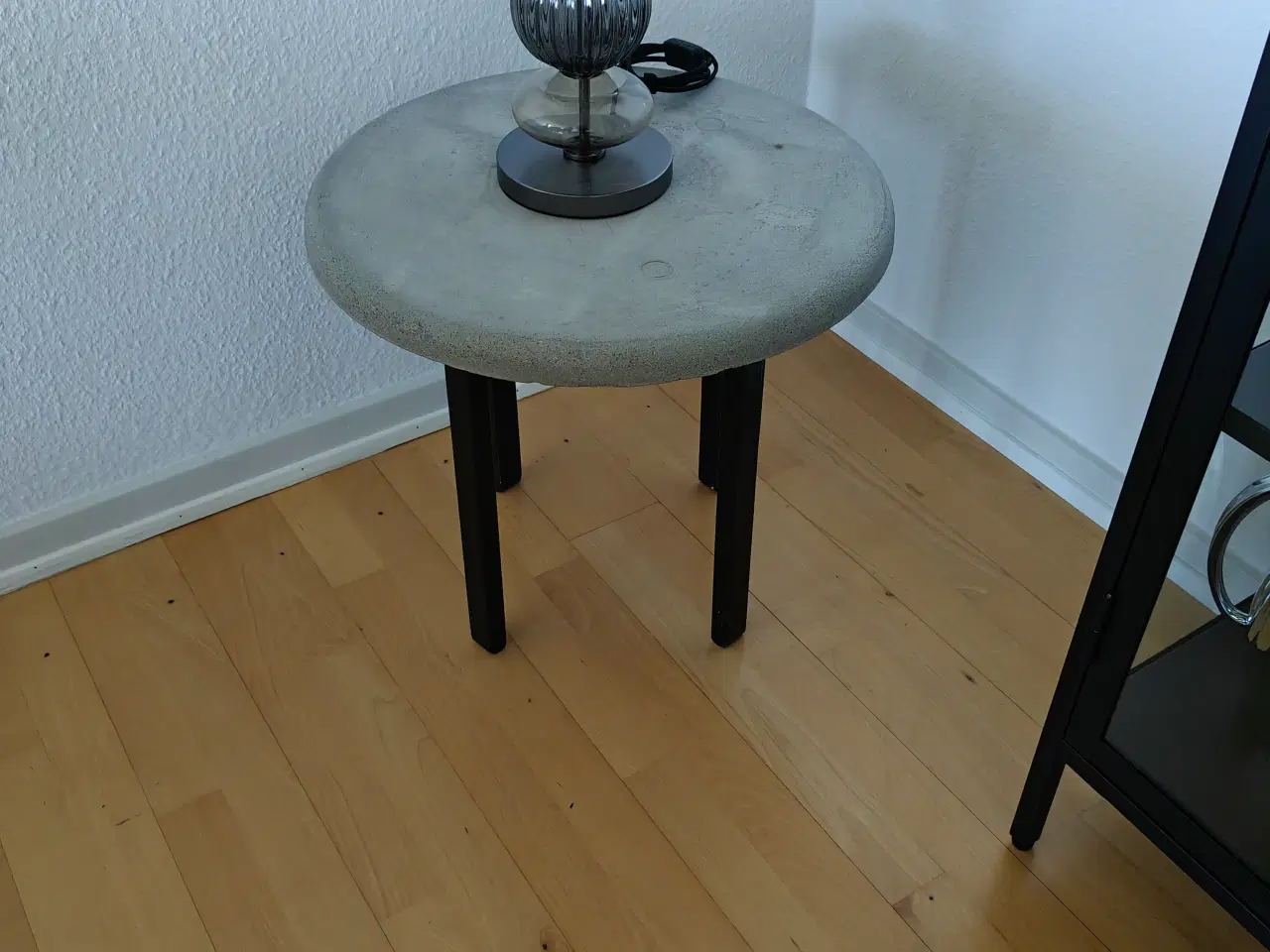 Billede 1 - Hjemmelavet Cement Bord 
