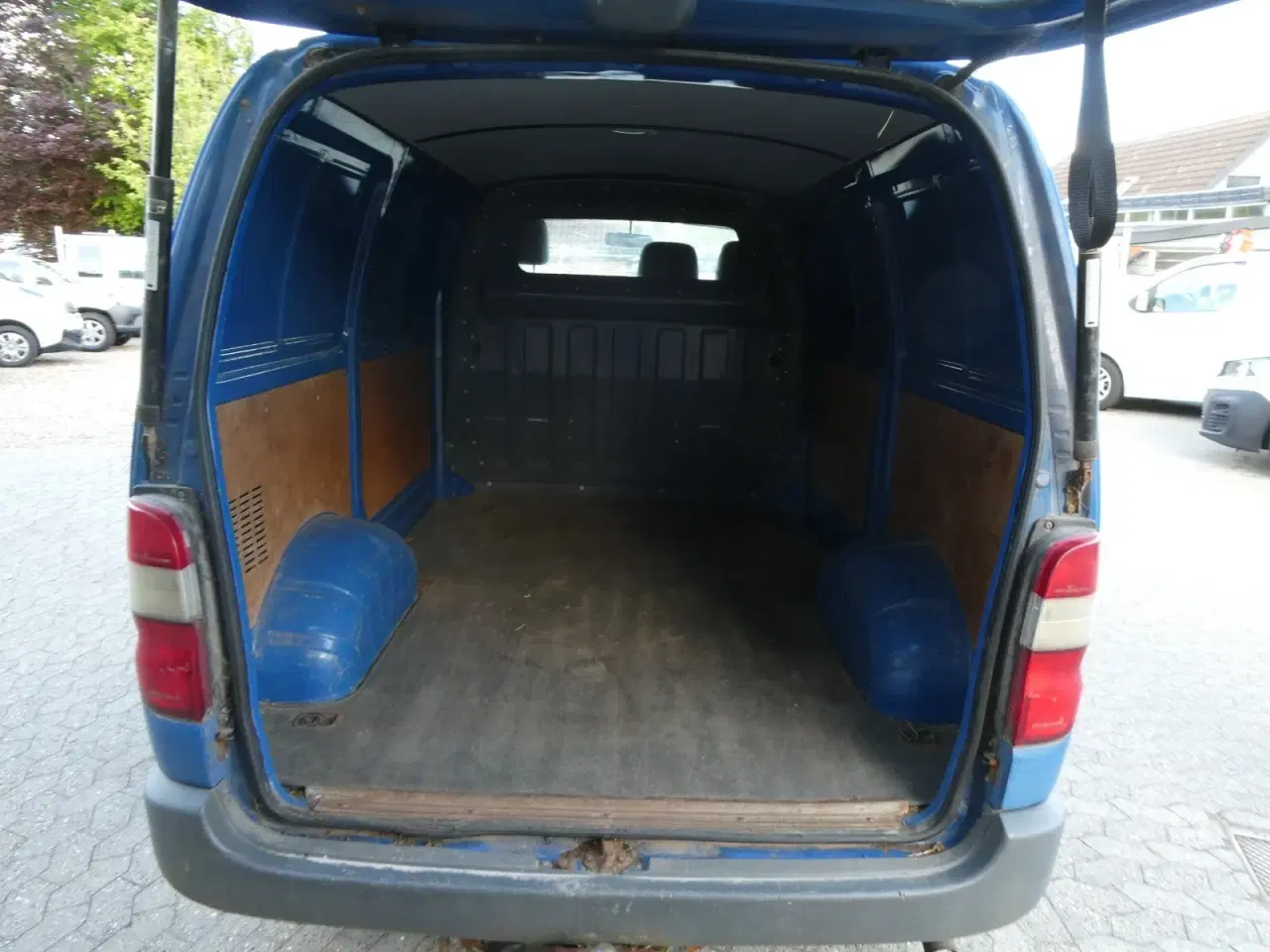Billede 10 - Toyota HiAce 2,5 D-4D 95 Komfort kort
