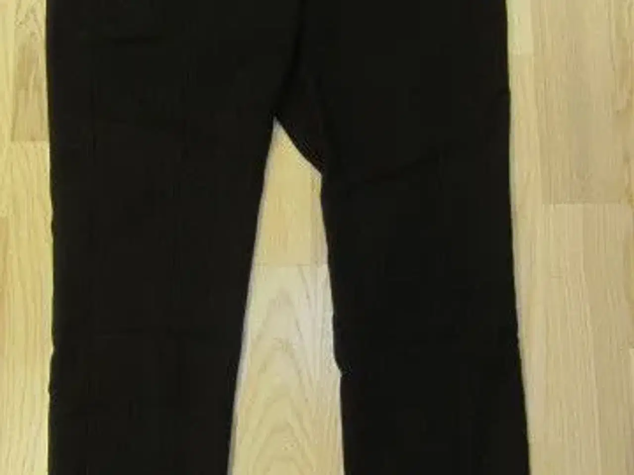 Billede 1 - Str. 34, sorte pæne bukser