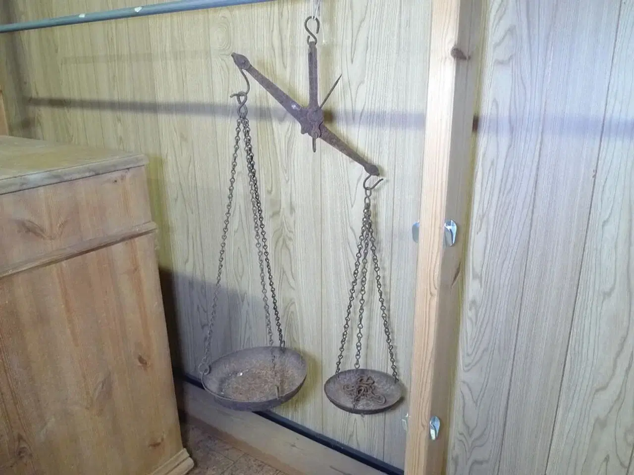 Billede 7 - Messing, 2 stk. lamper, kaffekande og sengevarmer, balancevægt