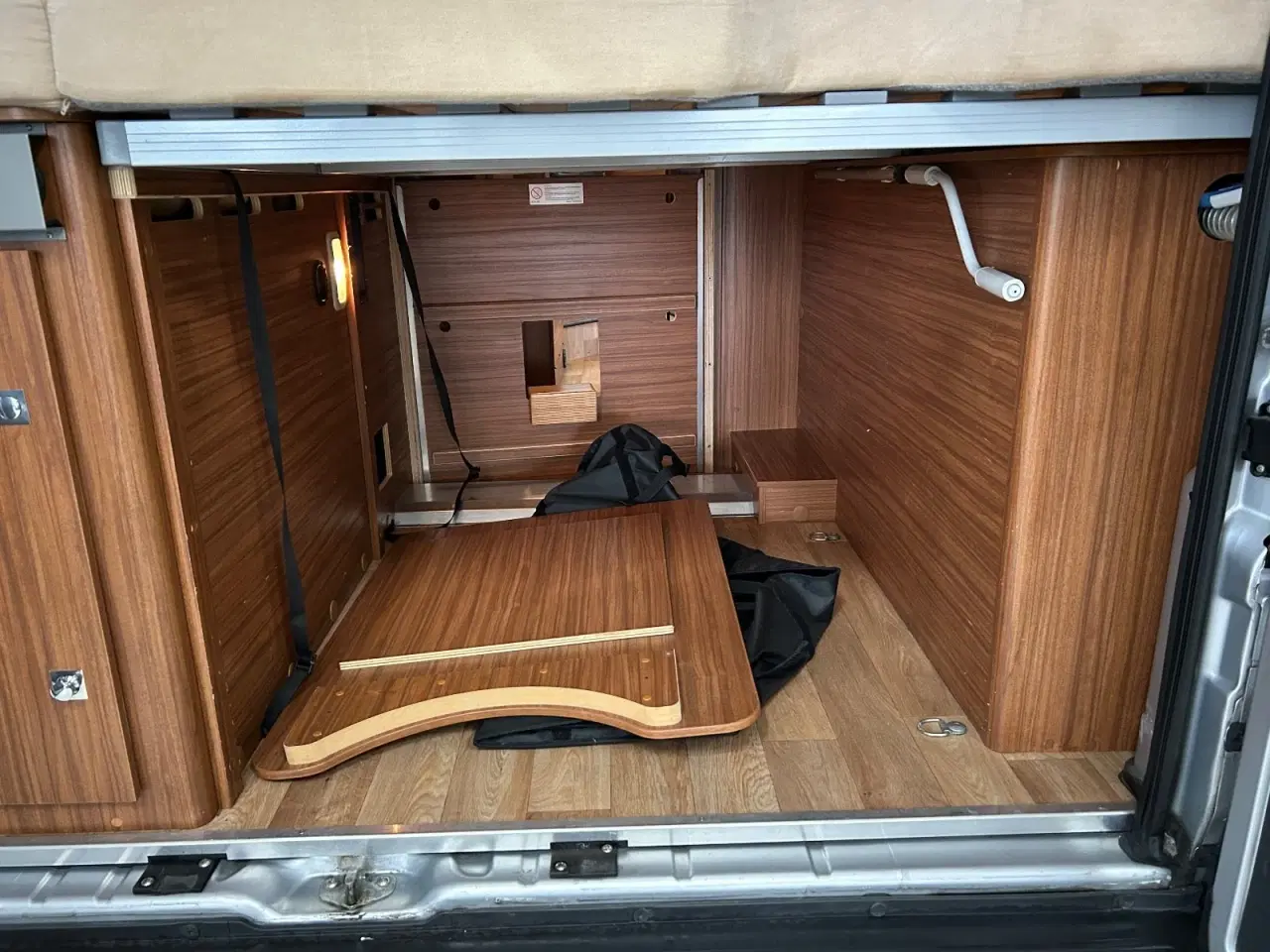 Billede 18 - Pössl Globecar 2,3 600 aut.