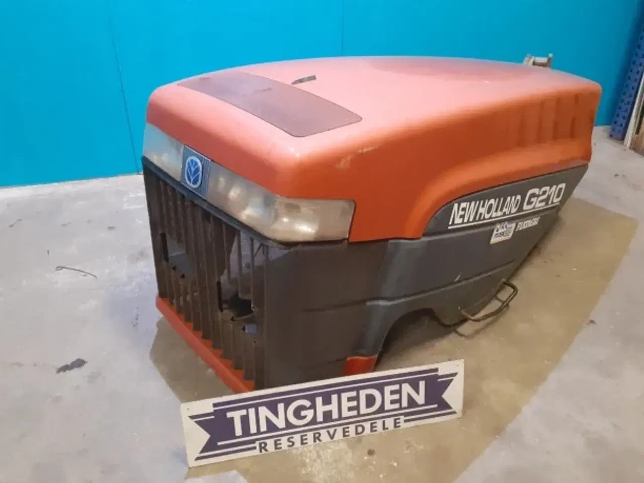 Billede 1 - New Holland G210 Motorhjelm