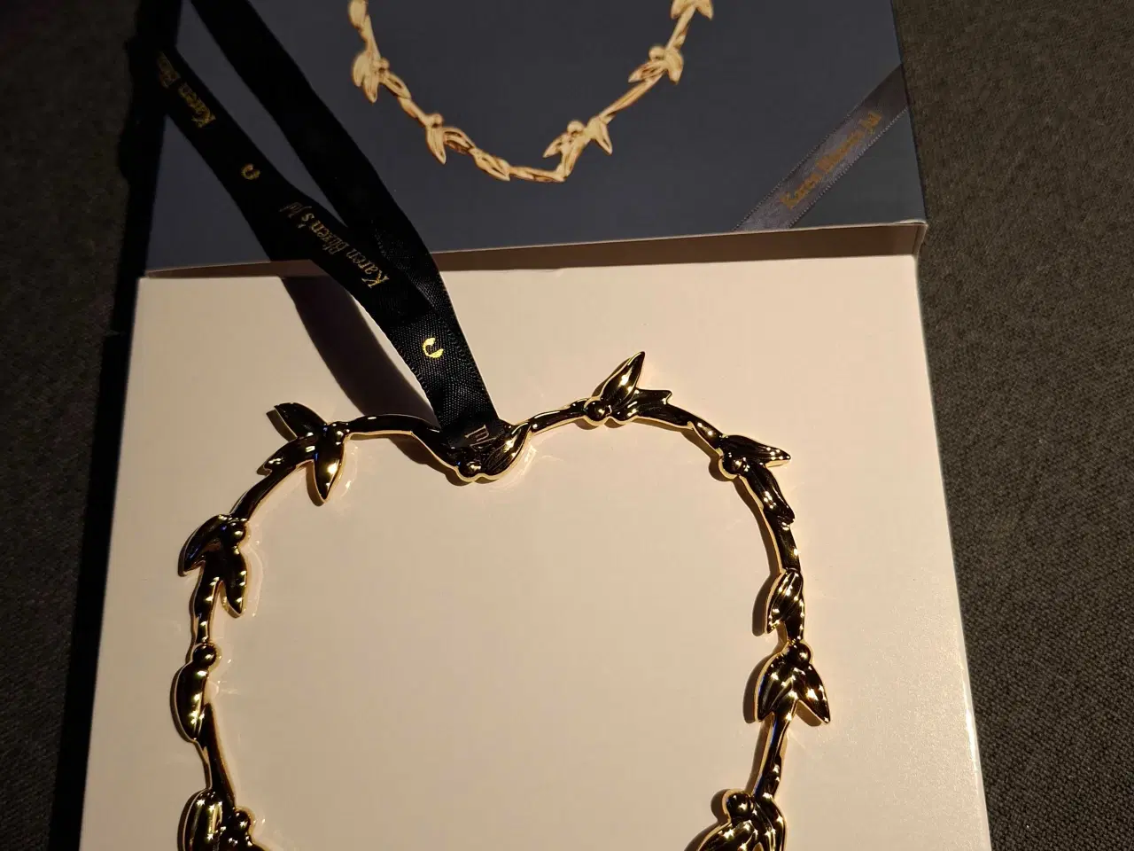 Billede 3 - Rosendahl ophæng Karen Blixen 