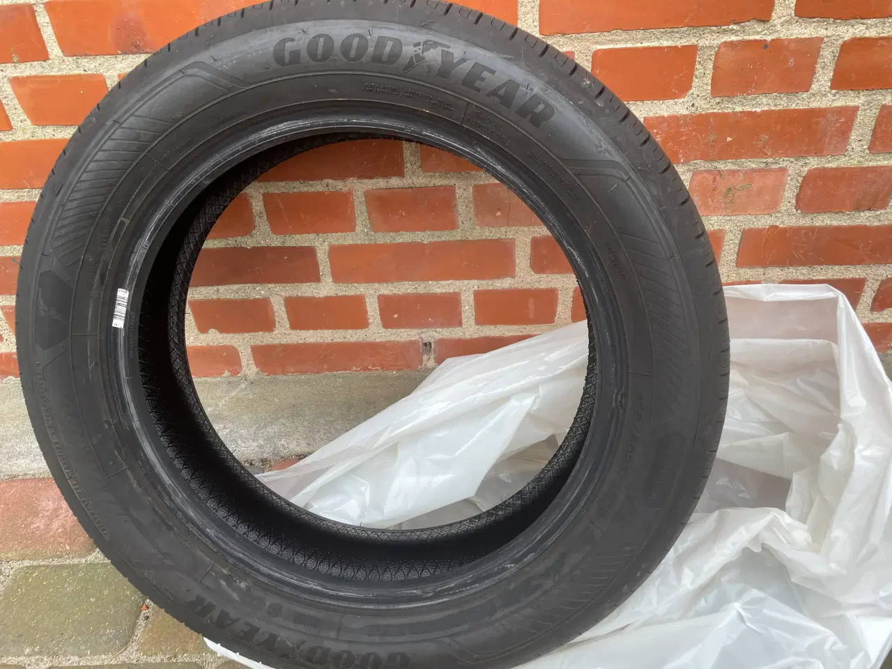 Billede 1 - Goodyear sommerdæk