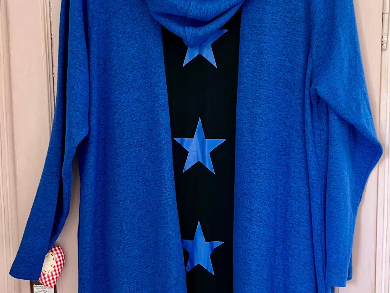 Billede 2 - Lækker cardigan med hætte fra Studio Clothing