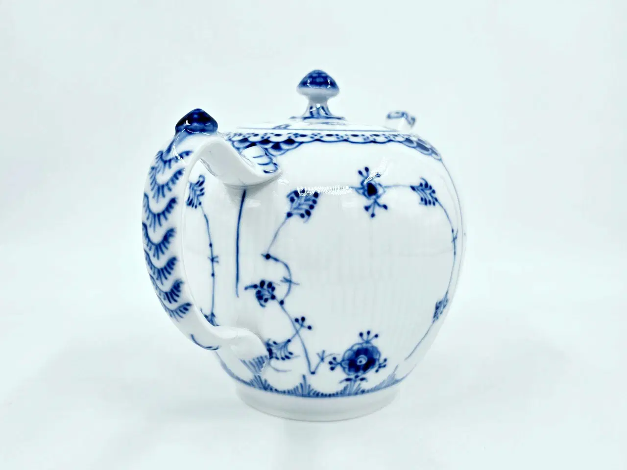 Billede 8 - Musselmalet Halvblonde Tekande Porcelæn 