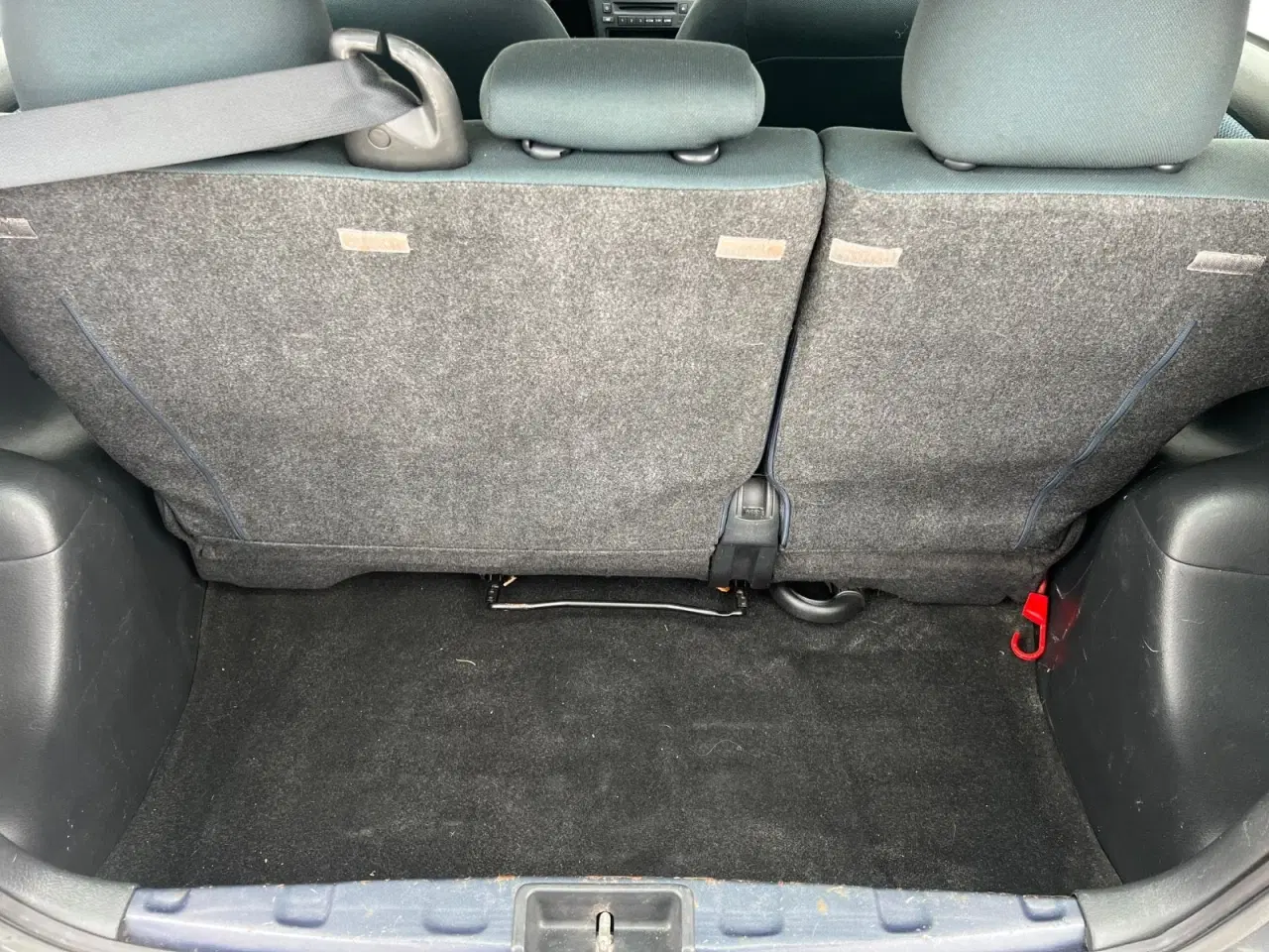 Billede 9 - Toyota Yaris 1,3 Luna