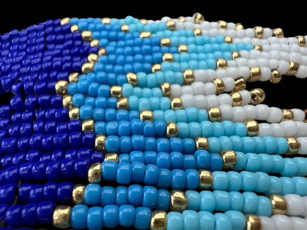 Billede 2 - Grønlandske øreringe, håndlavede 