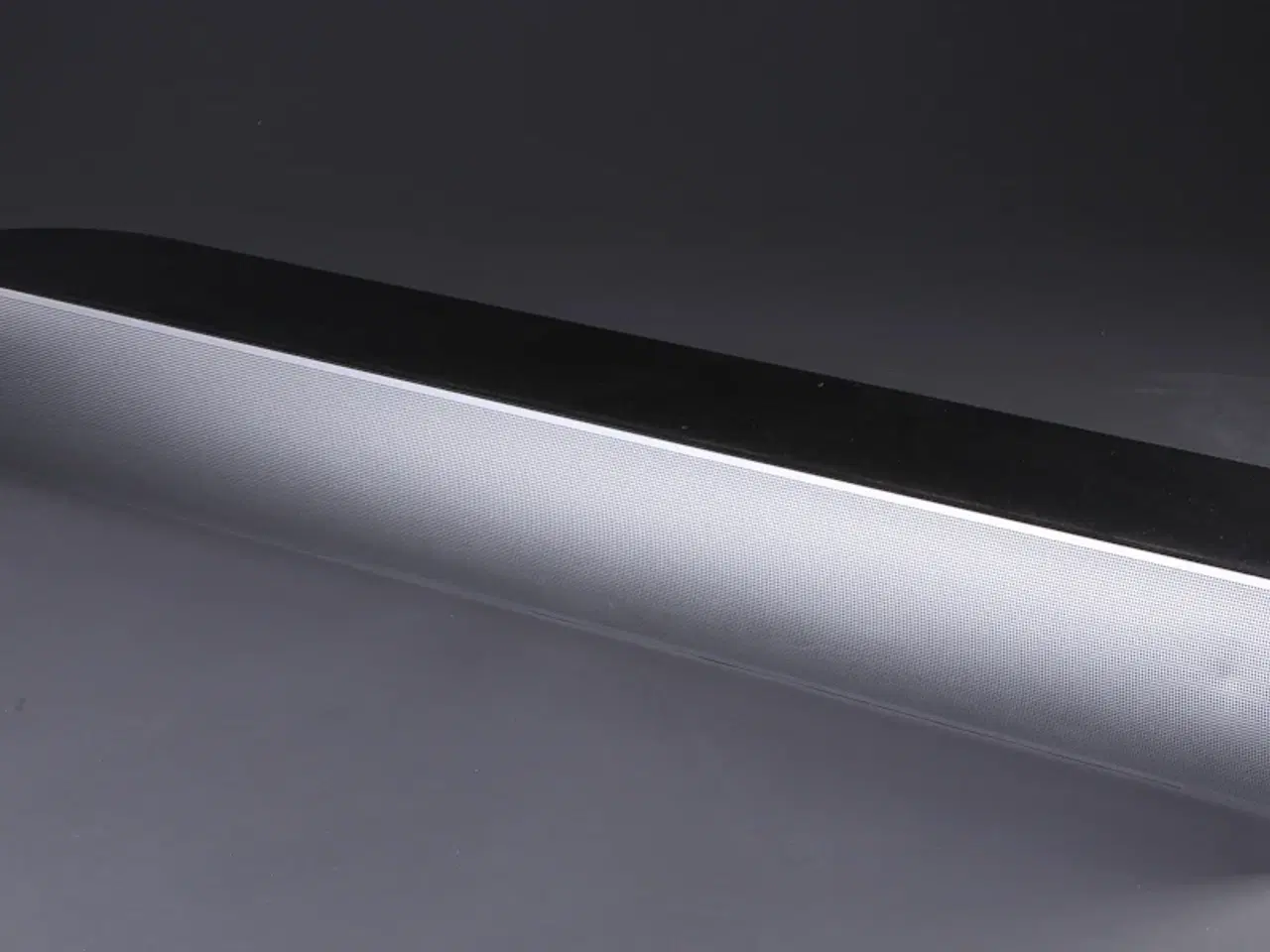 Billede 2 - Supertilbud - BeoVision 7-40 m. gulvstand/vægbeslag og BeoLab 7-1/BeoLab 7-4