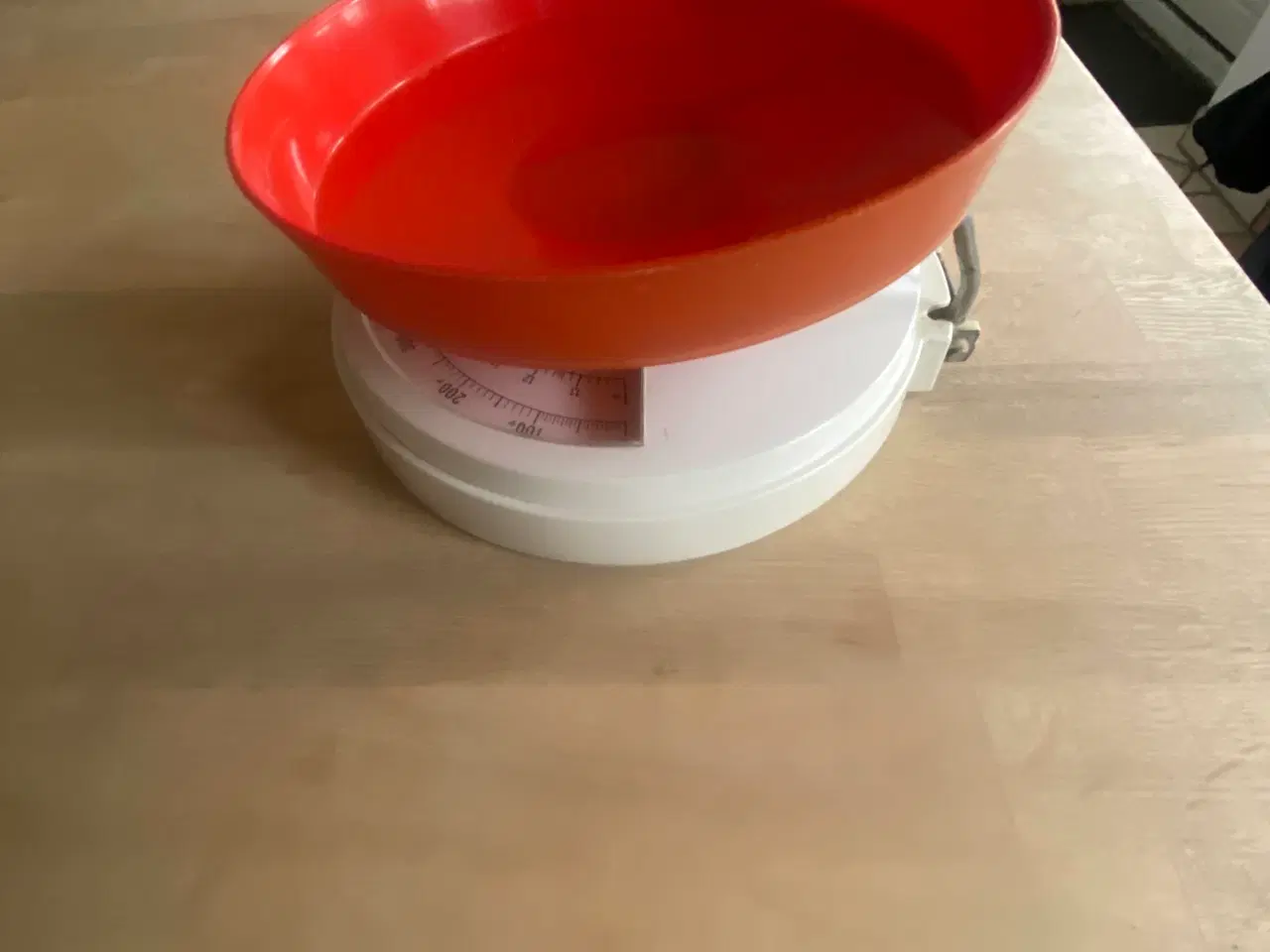 Billede 2 - Retro køkkenvægt fra eva