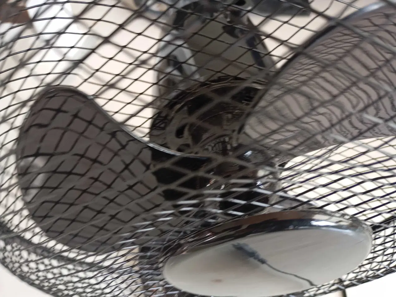 Billede 6 - Bordventilator med 3 hastigheder 