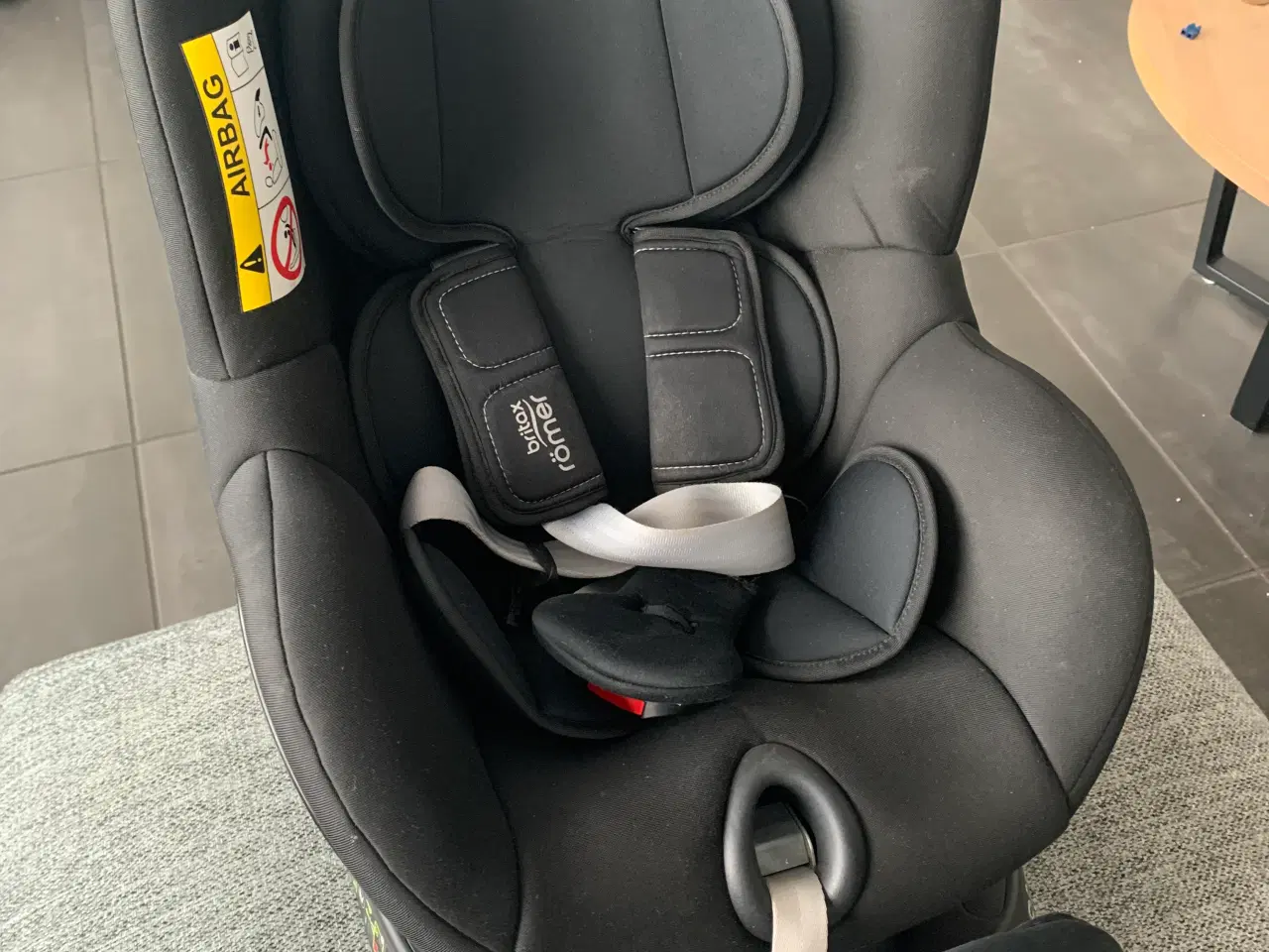 Billede 2 - Britax römer dualfix 2r autostol