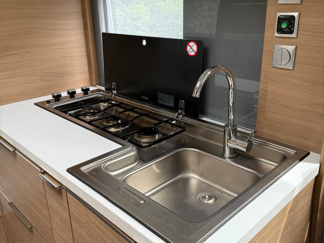 Billede 18 - Adria Adora 482Lu  Super flot stand 