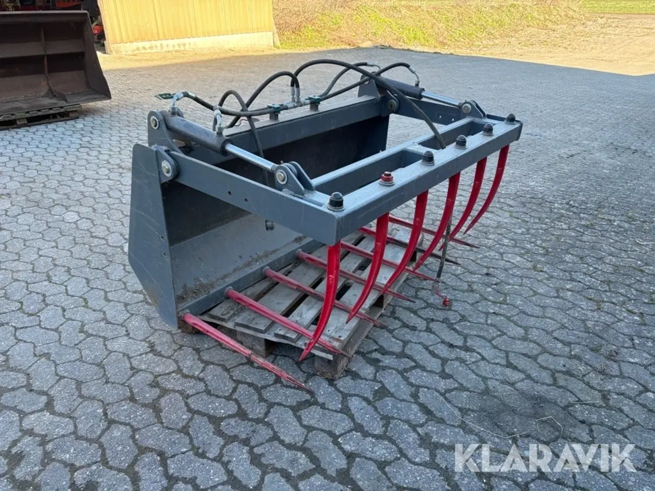 Billede 3 - Overfaldsgrab