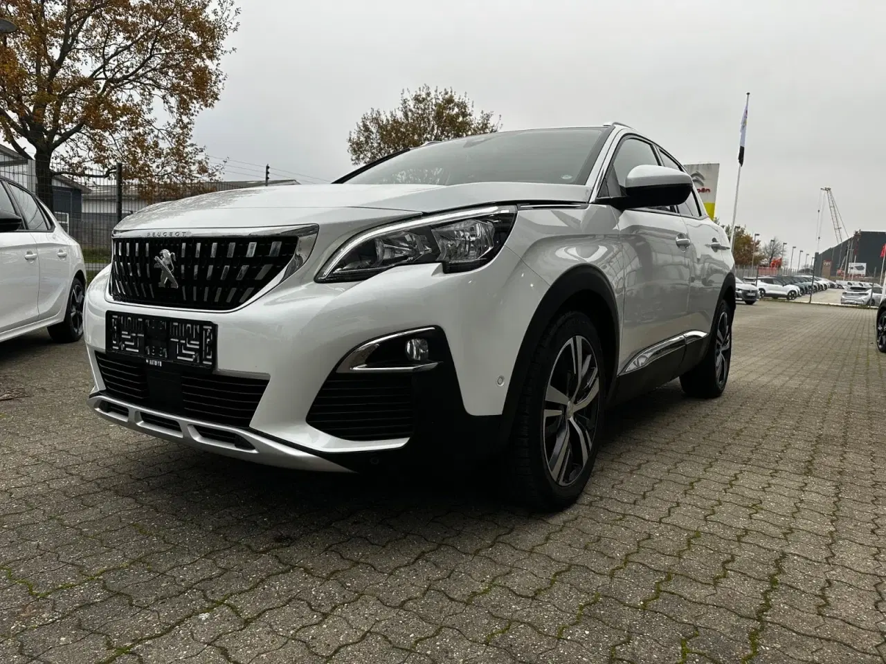 Billede 4 - Peugeot 3008 1,2 e-THP 130 Allure EAT6