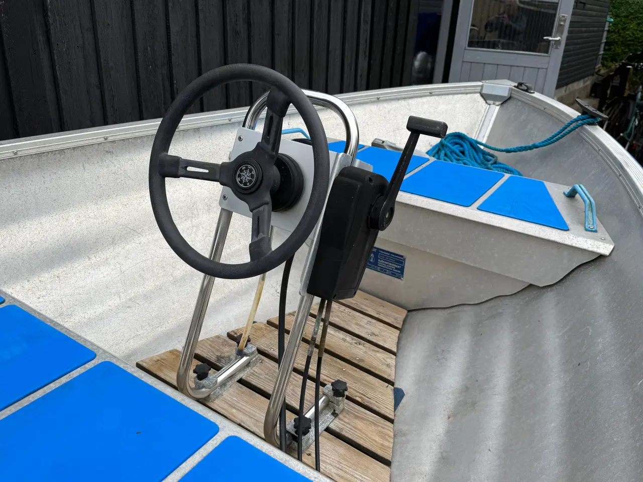 Billede 4 - Linder 440 Fishing m. styrepult og trailer