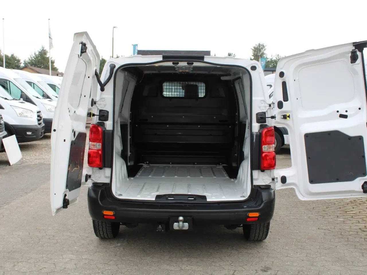 Billede 10 - Peugeot Expert 2,0 BlueHDi 122 L2 Plus Van