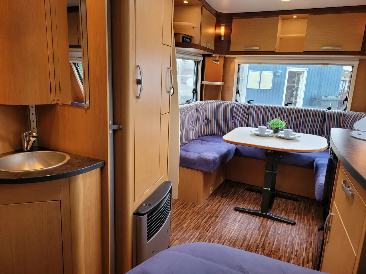 Billede 7 - 2011 Hymer 465 db.seng..til en god pris