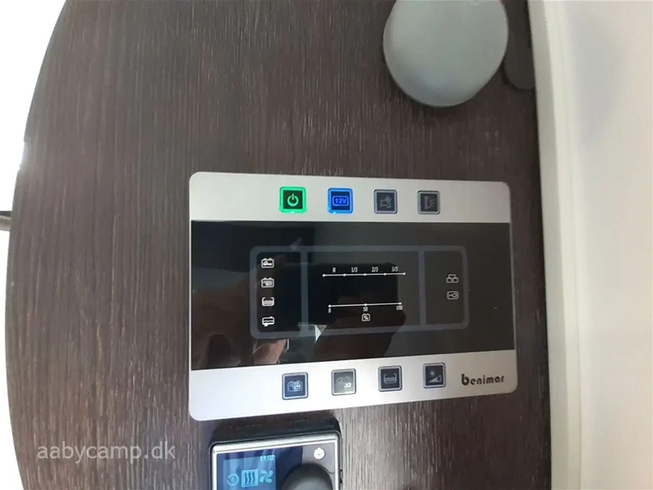 Billede 23 - 2021 - Benimar Sport 323 NK   Den Perfekte Familie camper. NK pakke. automatgear. solceller. Bemærk kun 20,000 Km !!!!