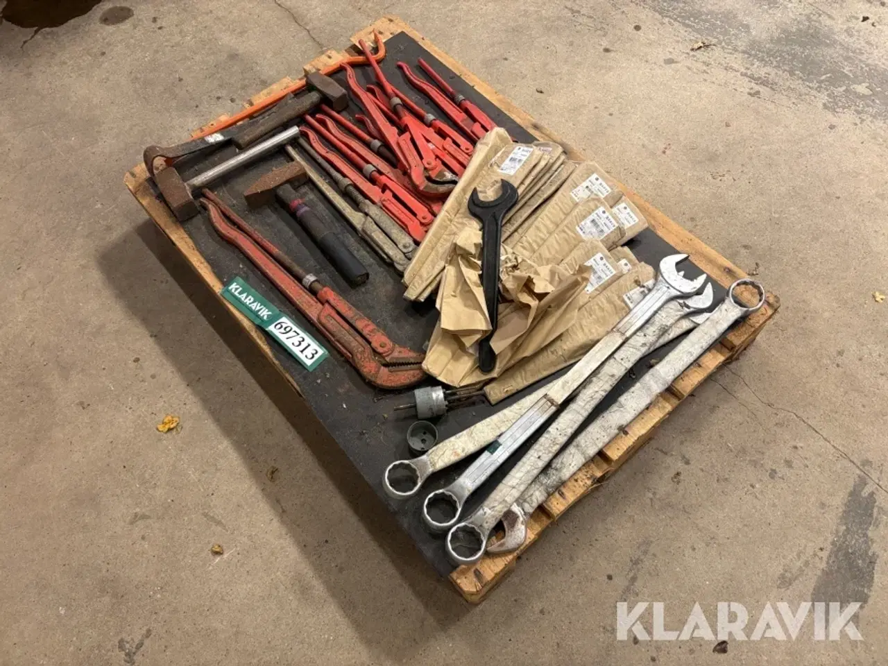 Billede 3 - Rørtænger + fastnøgler