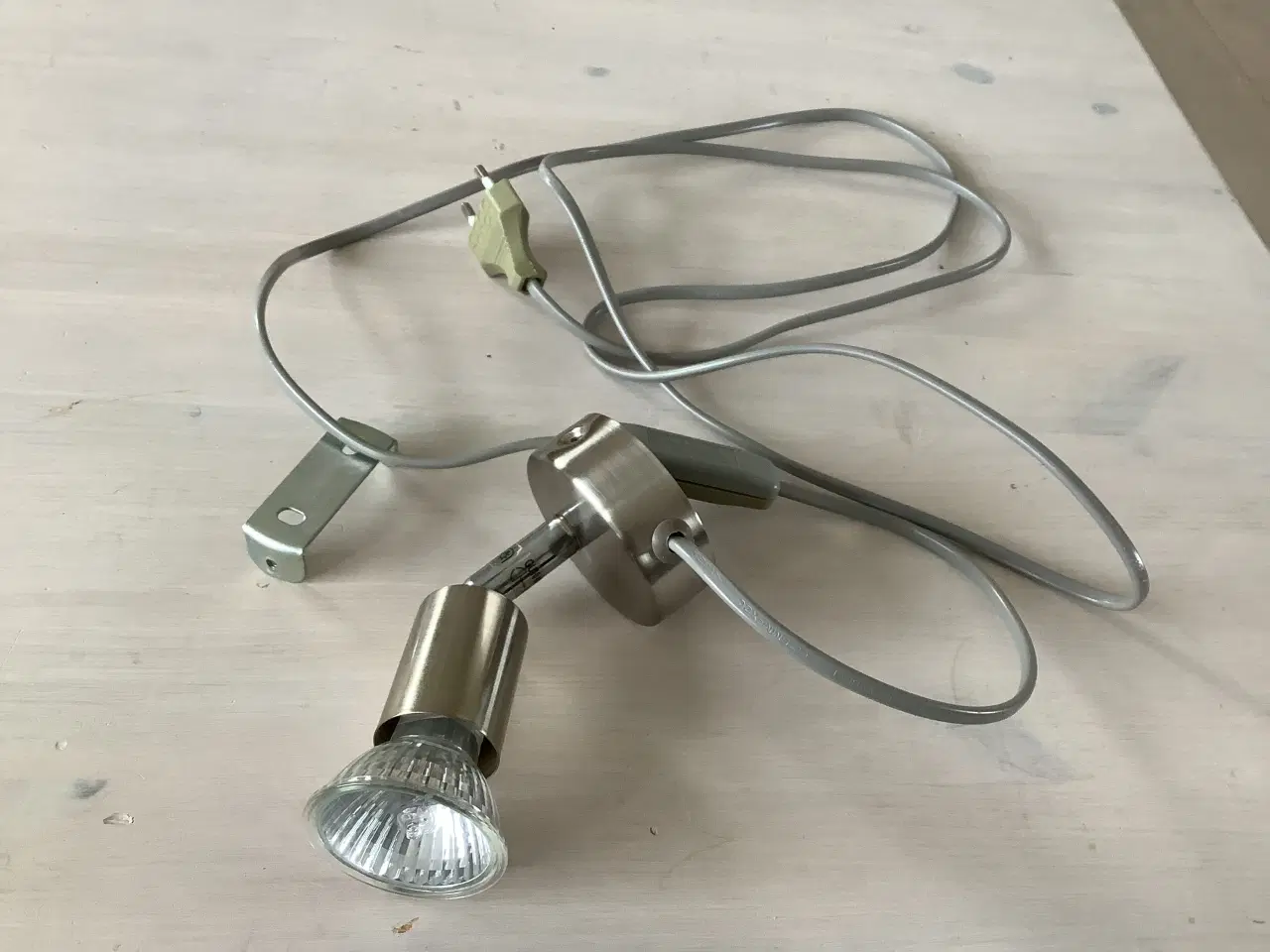 Billede 1 - Væglampe spot i metal med ledning