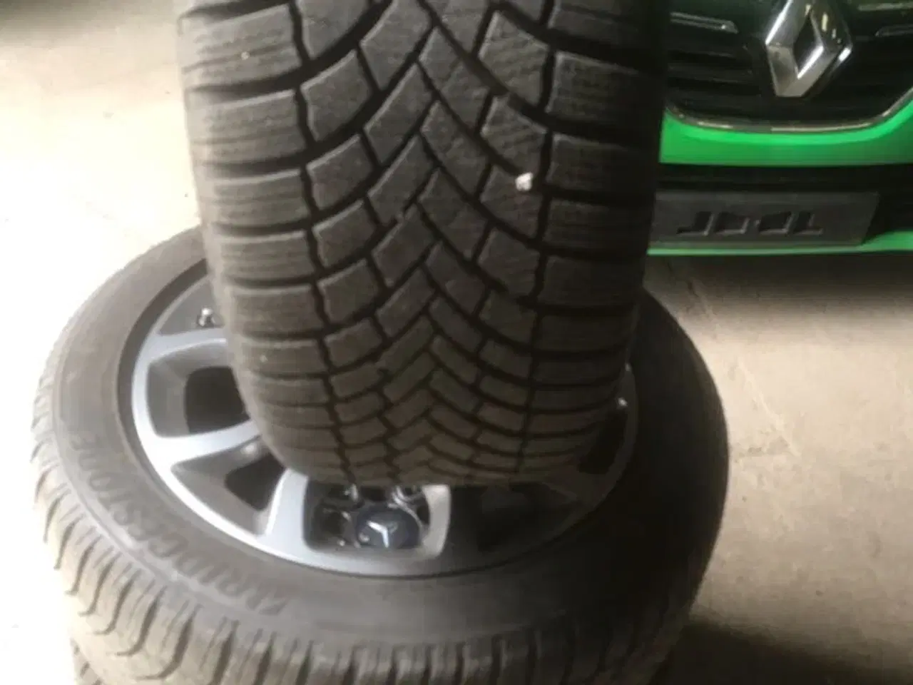 Billede 6 - Mercedes C-class Jeg har 4 Michelin dæk med  alufæ