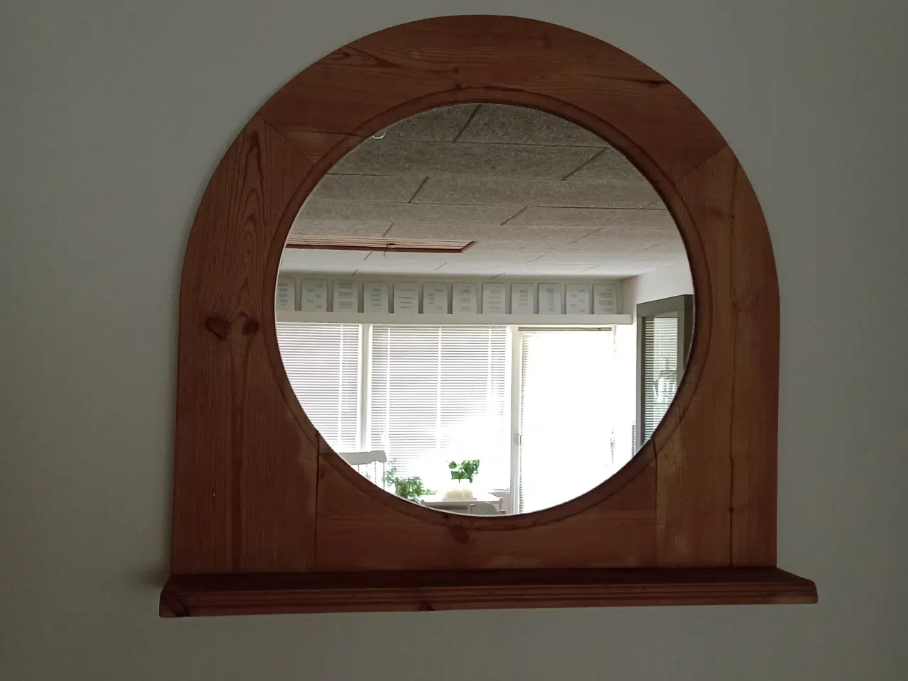 Billede 1 - Spejl med hylde