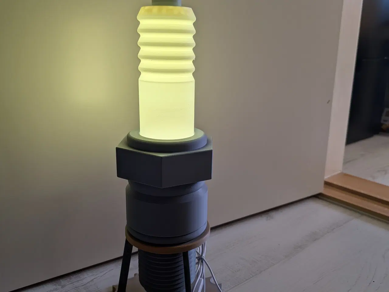 Billede 1 - Tændrør som lampe