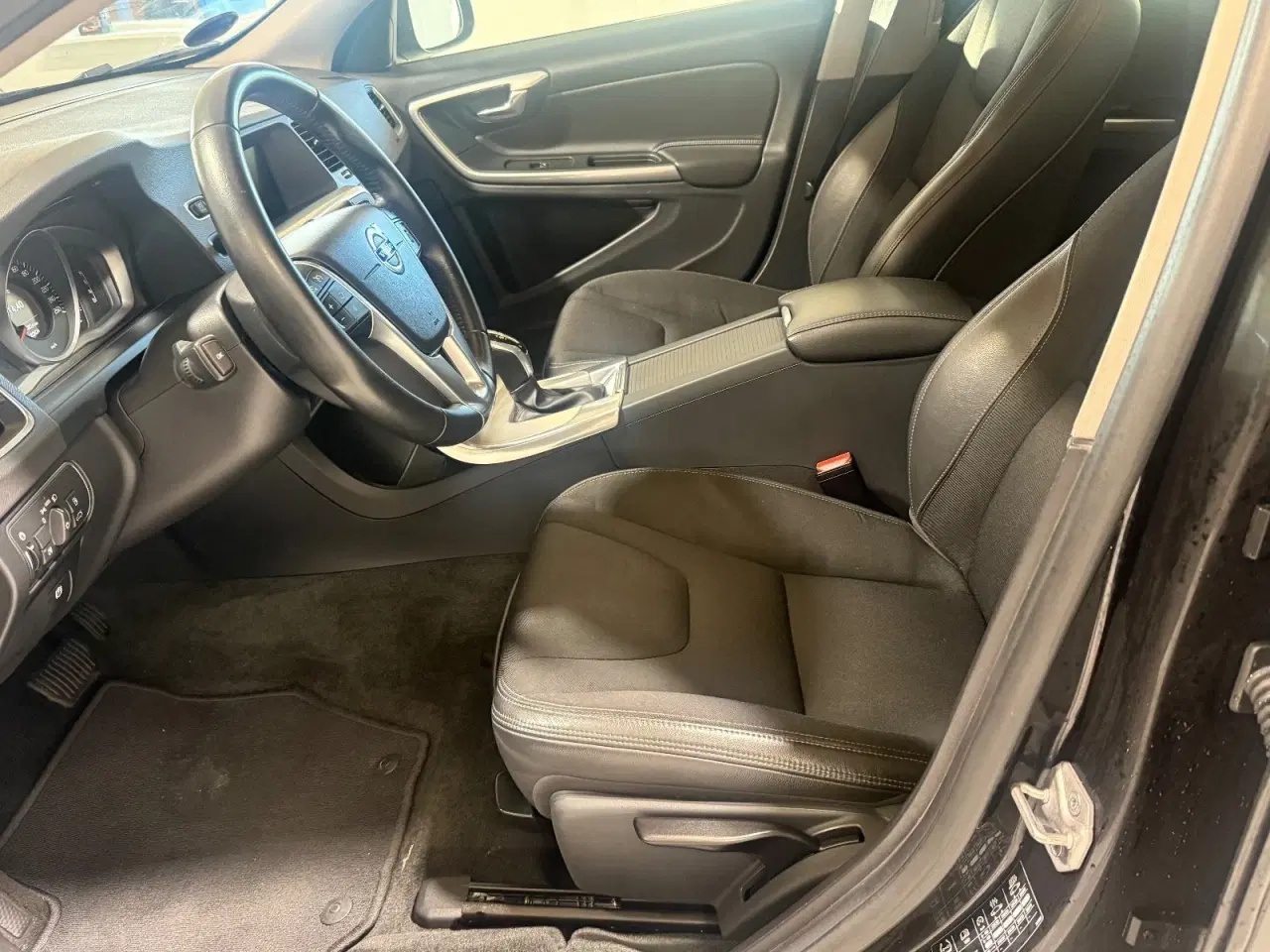 Billede 7 - Volvo V60 2,0 D3 150 Momentum aut.