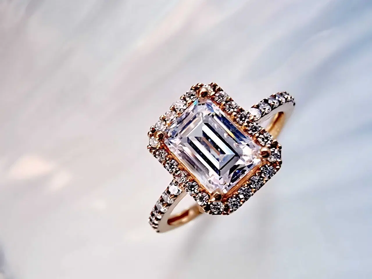 Billede 7 - Smuk 14 karat guldring