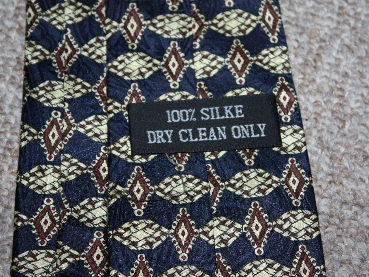 Billede 3 - Silke slips  100% silk