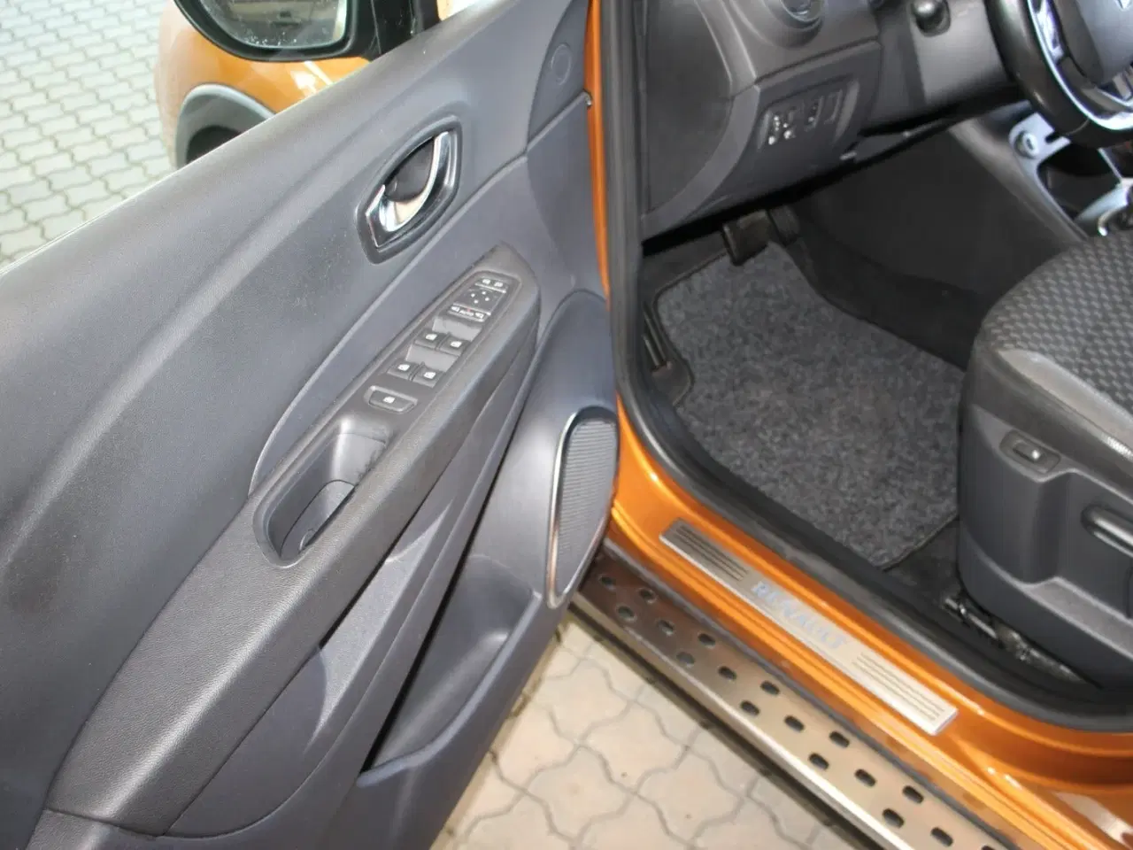 Billede 8 - Renault Captur 1,5 dCi 90 Intens EDC