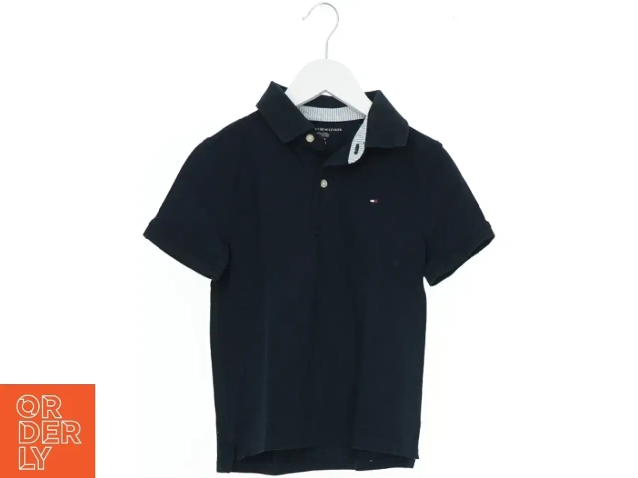 Billede 1 - T-Shirt fra Tommy Hilfiger (str. 122 cm)