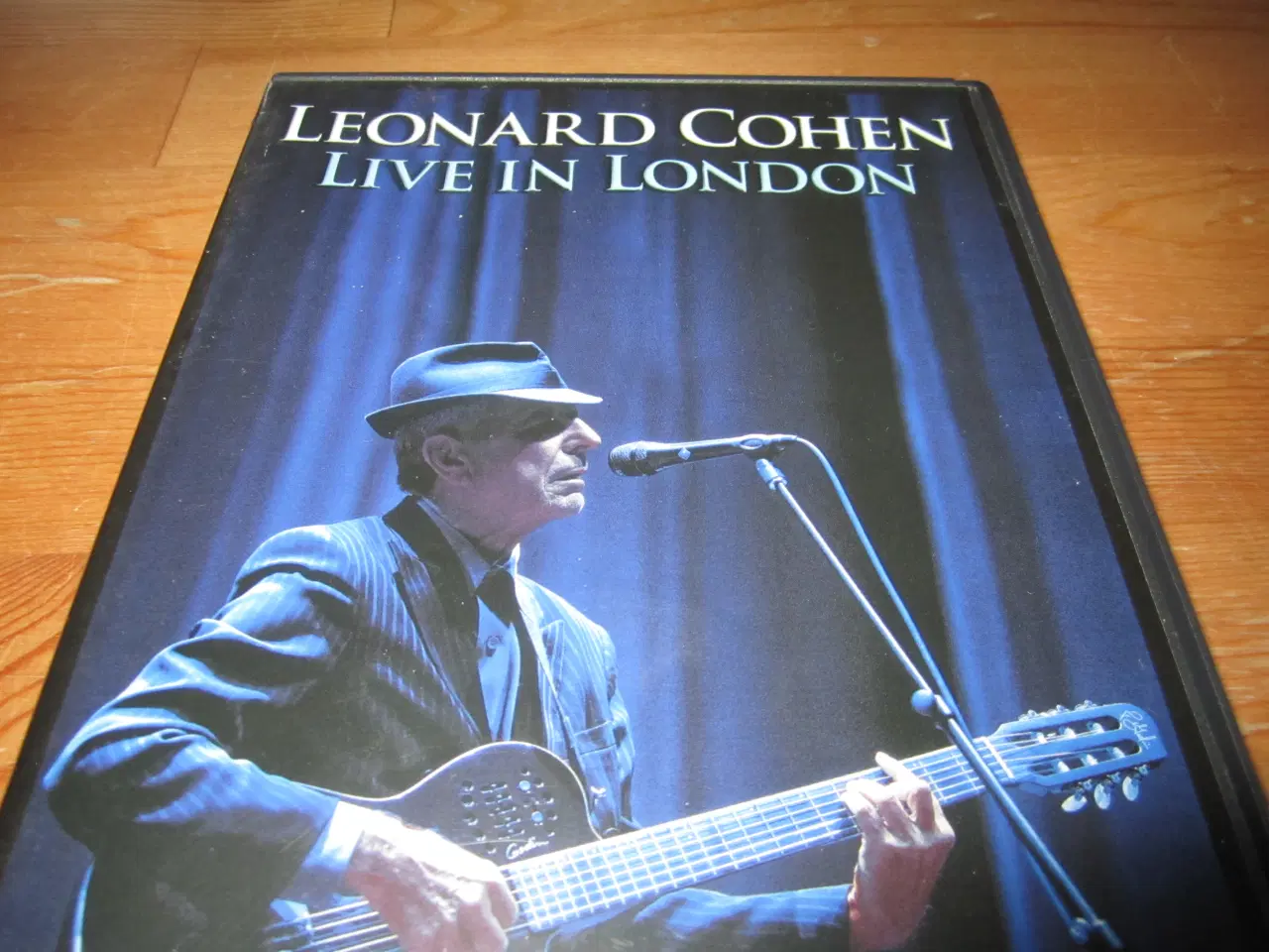 Billede 1 - LEONARD COHEN. Live in London.