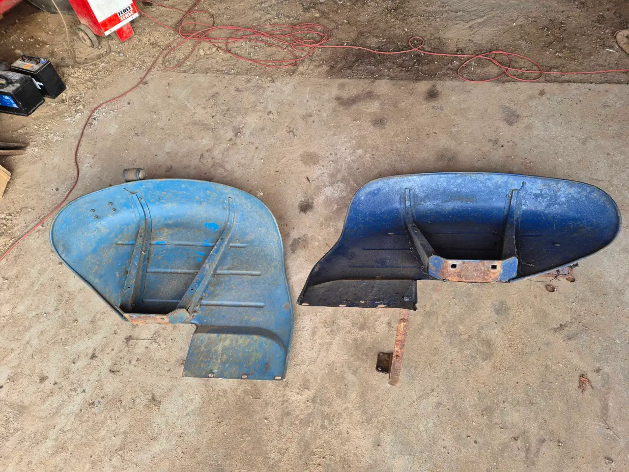 Billede 1 - Skærme har siddet på dexta