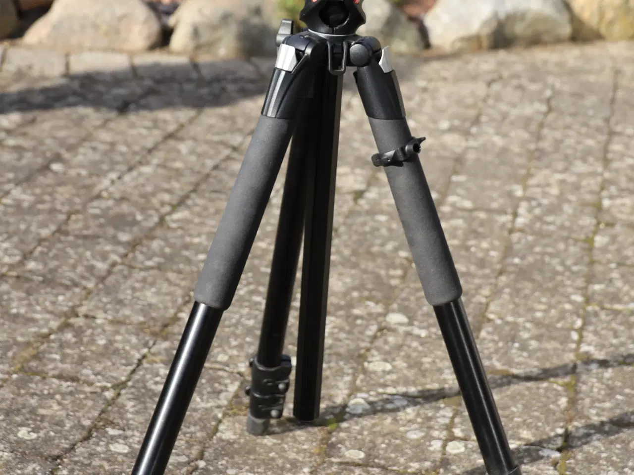 Billede 1 - Manfrodo, solidt fotostativ