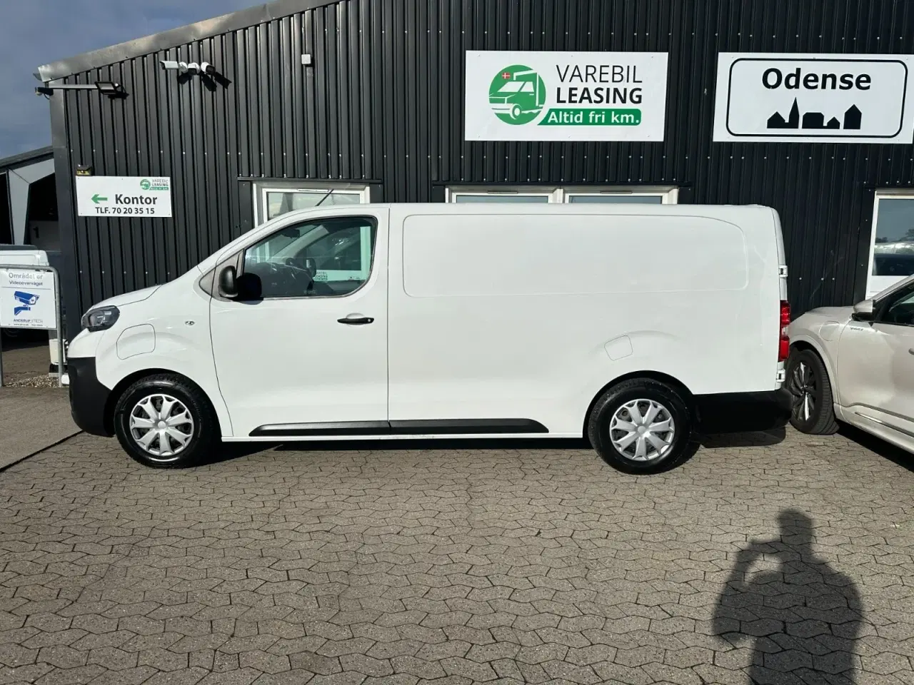 Billede 1 - Peugeot e-Expert 75 L3 Plus Van