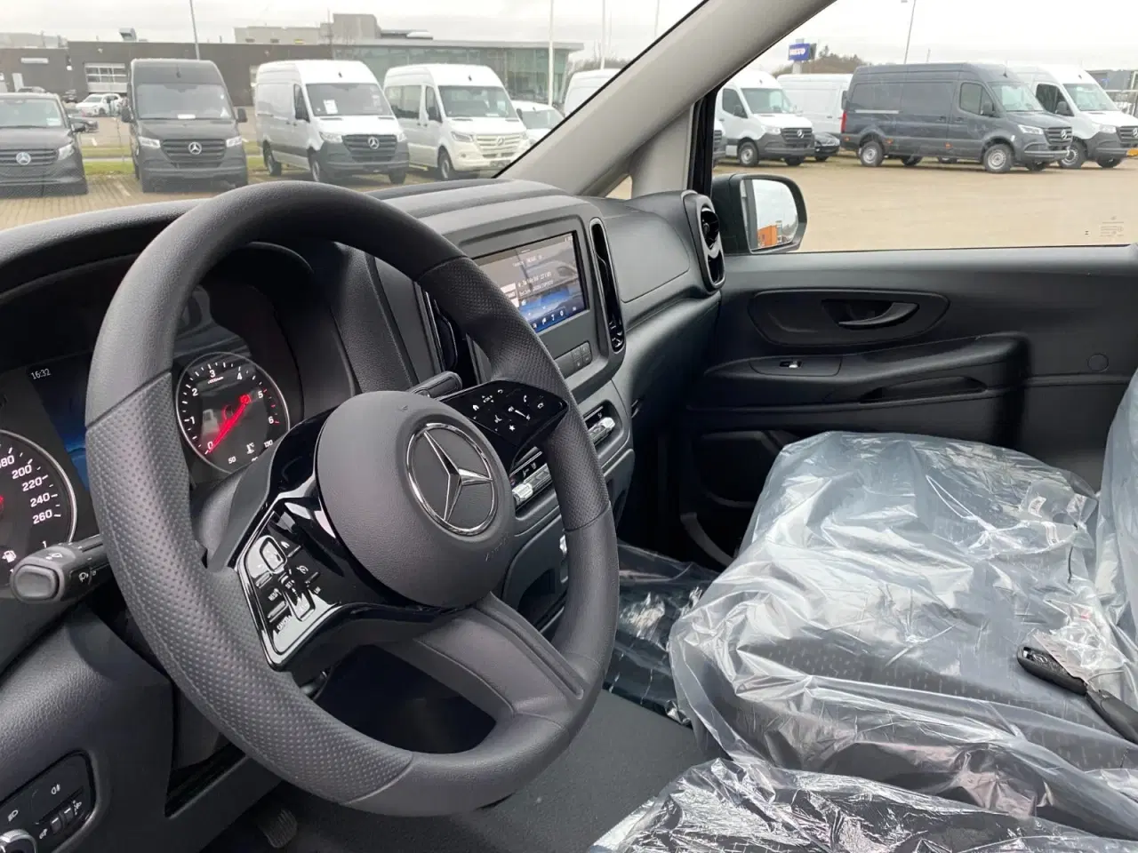 Billede 3 - Mercedes Vito 114 2,0 CDi A3 Kassevogn PRO RWD