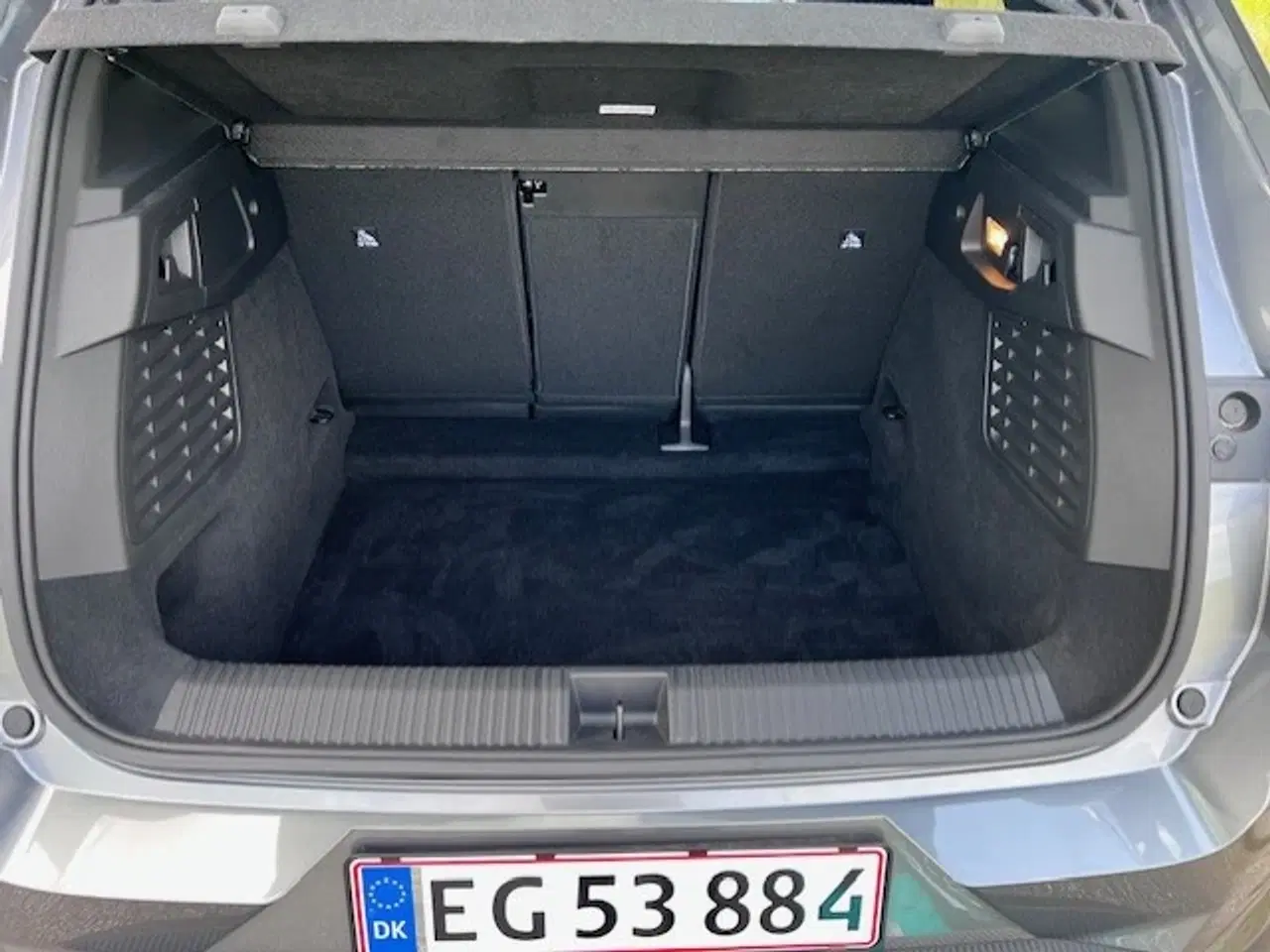 Billede 6 - Flot Renault Scenic E-Tech, m. dæmpbar glastag