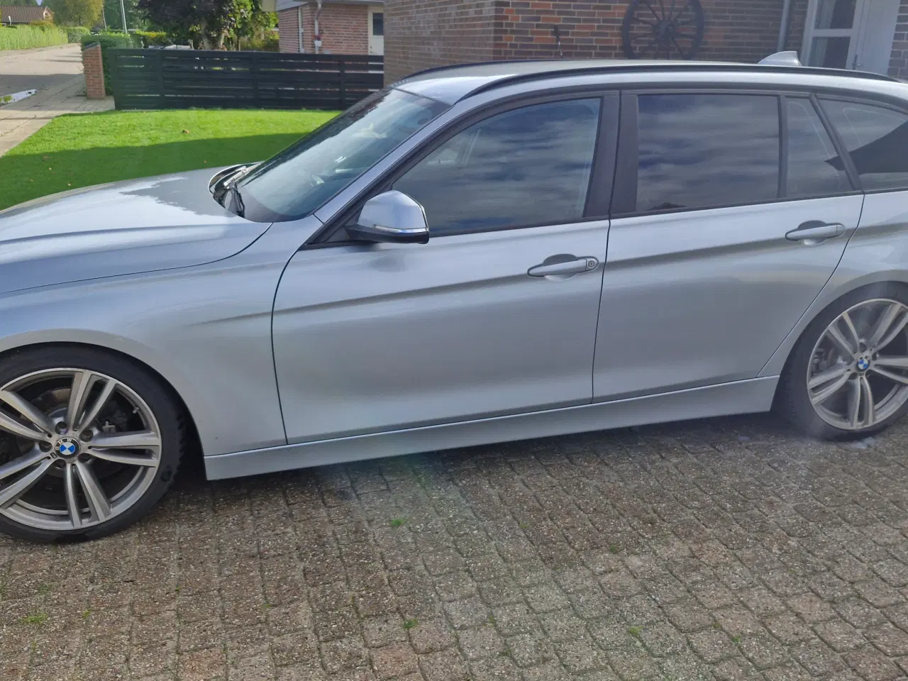Billede 2 - BMW f31 2014 318d Touring
